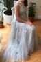 A Linie Tiefer V-Ausschnitt Luxus Brautjungfernkleid mit Bordüre aus Spitze