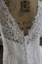 Perlenbesetztes Natürliche Taile Attraktives Brautkleid mit Bordüre mit V-Ausschnitt