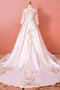 Anmutig Halle Exklusive Extravagantes Brautkleid aus Satin