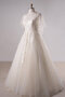 Glamourös Schaufel-Ausschnitt Bodenlanges Brautkleid mit Kurzen Ärmeln aus Tüll
