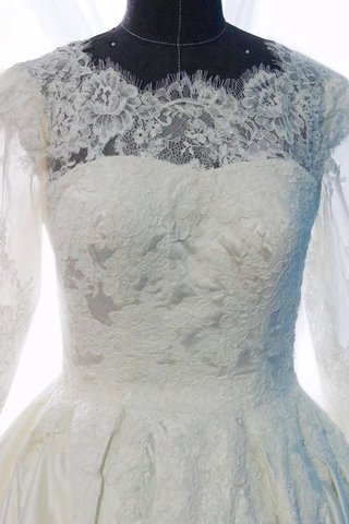 Lange Ärmeln Gericht Schleppe Reißverschluss A-Line Brautkleid mit Bordüre