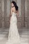 Gesticktes Etui Herz-Ausschnitt Extravagantes Brautkleid mit Gürtel