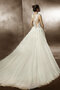 Zeitloses Zart Pompöse Brautkleid mit Stickerei aus Satin