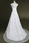 Bodenlanges Konservatives Prächtiges Brautkleid mit gekappten Ärmeln mit Knöpfen