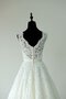 Garten Wadenlanges Legeres Brautkleid mit Gürtel mit Bordüre