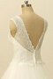 Natürliche Taile Ärmelloses A-Line Brautkleid mit gekappten Ärmeln mit V-Ausschnitt