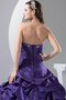 Pick-Ups Duchesse-Linie Gesticktes Quinceanera Kleid mit Herz-Ausschnitt