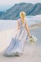 Plissiertes V-Ausschnitt Bodenlanges Brautjungfernkleid aus Chiffon mit Knöpfen