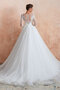Ehrenvoll Dreiviertel Länge Ärmeln Pompöse Romantisches Brautkleid mit Knöpfen