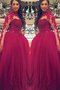 Lange Ärmeln Duchesse-Linie Normale Taille Bodenlanges Ballkleid aus Tüll