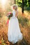 Luxus Stilvolles Bescheidenes Brautkleid mit offenen Rücken mit Bordüre