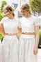 A-Line Zweistück Schaufel-Ausschnitt Kurze Ärmeln Extravagantes Brautjungfernkleid