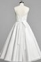 Schaufel-Ausschnitt Wadenlanges Brautkleid mit Schleife mit Bordüre