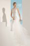 Spitze Sweep Zug Plissiertes Klassisches Brautkleid mit Rüschen