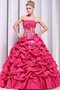 Geschichtes Natürliche Taile Bodenlanges Quinceanera Kleid aus Satin mit Blume