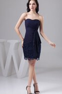 Herz-Ausschnitt Drapiertes Mini Abschlusskleid mit Bordüre mit kreuz
