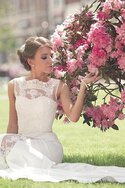 Modus Seeküste Anständiges Luxus Brautkleid aus Satin
