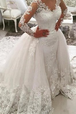 Perfekt Extravagantes Bodenlanges Anständiges Brautkleid mit Applike