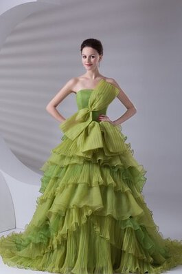 A Linie Duchesse-Linie Geschichtes Quinceanera Kleid mit Schmetterlingsknoten mit Rüschen