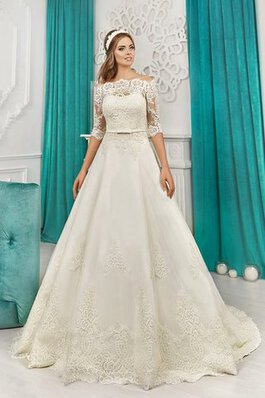 A-Line Spitze Bodenlanges Brautkleid mit Applike mit Schmetterlingsknoten