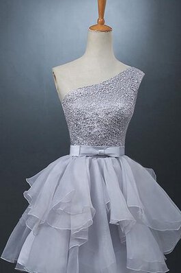 Organza A-Linie Ein Schulter Jugendweihekleid mit Schleife aus Chiffon