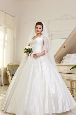 Satin V-Ausschnitt Duchesse-Linie Brautkleid für Übergröße mit Rücken Schnürung