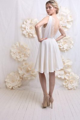 A-Linie Stilvolles Knielanges Brautkleid mit Bordüre mit V-Ausschnitt