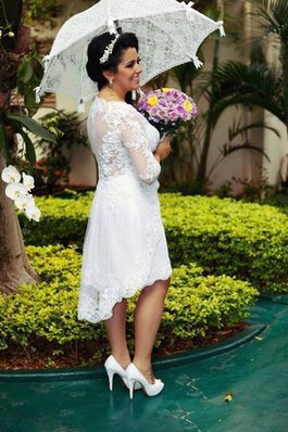 Reißverschluss plissiertes Stilvolles Brautkleid mit V-Ausschnitt mit Bordüre