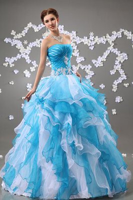 A-Linie Duchesse-Linie Stilvolles Jugendweihekleid mit Blume mit Rüschen