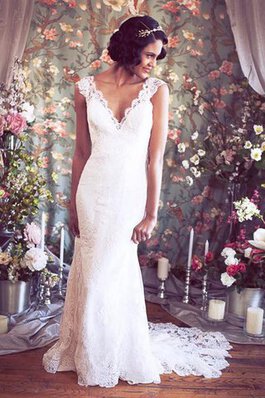 Meerjungfrau Etui Luxus Romantisches Brautkleid mit Bordüre