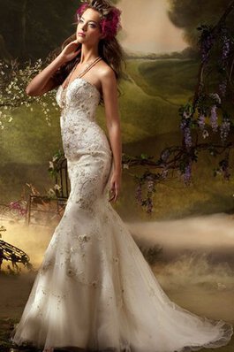 Meerjungfrau Stil Ärmellos Perlenbesetztes Brautkleid mit natürlicher Taille mit Blume