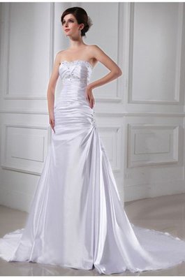 Empire Taille Kapelle Schleppe Prinzessin Brautkleid mit Applikation mit Perlen