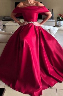 Ausgezeichnet Prinzessin Normale Taille A Linie Ballkleid aus Satin