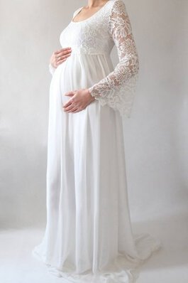 Tolle Bateau Empire Enganliegendes Brautkleid aus Kunstseide