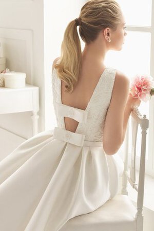A-Line Garten Traumhaftes Brautkleid mit Bordüre mit Perlen