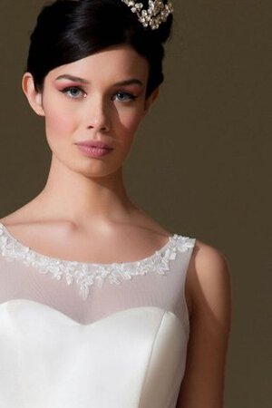 A-Linie Natürliche Taile Bodenlanges Brautkleid ohne Ärmeln mit Applike