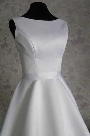 Natürliche Taile Satin Knielanges Brautkleid mit Schleife mit Gürtel