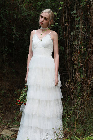Funkelnd V-Ausschnitt Natürliche Taile Seeküste Brautkleid aus Tüll