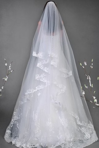 Weich A Linie Spitze Brautkleid mit Blume mit kreuz