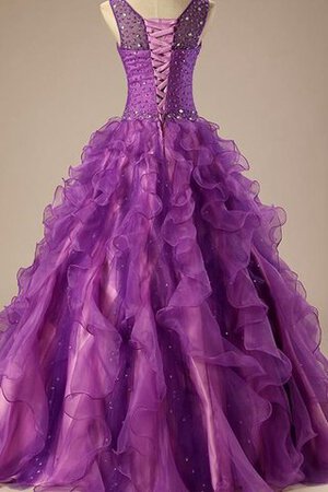 Gesticktes Satin Duchesse-Linie Quinceanera Kleid mit Bordüre mit Rüschen