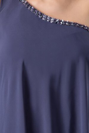 Perlenbesetztes Ein Schulterfreies Drapiertes Knielanges Cocktailkleid aus Chiffon