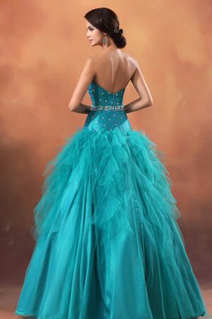 A-Linie Trägerloser Ausschnitt Perlenbesetztes Duchesse-Linie Quinceanera Kleid mit Rüschen