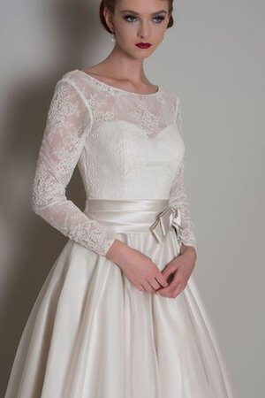 A-Line Spitze Vintage Legeres Modern Brautkleid