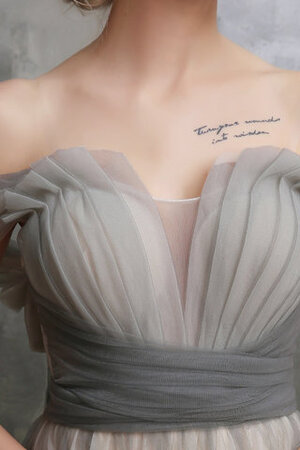 Dehnbarer Satin Zart Glamouröses Schlichtes Brautkleid mit Reißverschluss