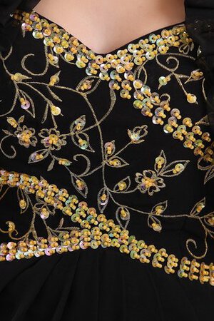 Etui Perlenbesetztes Luxus Anständiges Abendkleid mit Applike