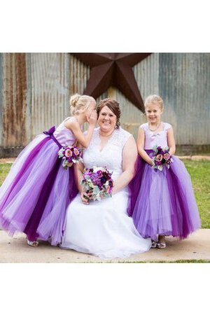 Tüll Prinzessin Bodenlanges Blumenmädchenkleid mit gekappten Ärmeln mit Blume