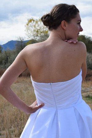 Normale Taille A-Linie Gekerbter Ausschnitt Reißverschluss Ärmelloses Brautkleid