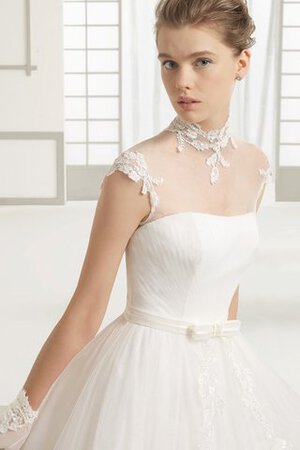 Empire Taille Durchsichtige Rücken Ärmellos Romantisches Brautkleid mit Schmetterlingsknoten