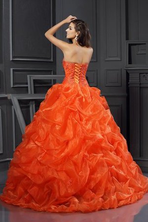 Perlenbesetztes Organza Herz-Ausschnitt Anständiges Quinceanera Kleid mit Applike