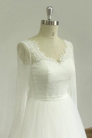 Langärmeliges A-Line Sweep Zug V-Ausschnitt Elegantes Brautkleid
